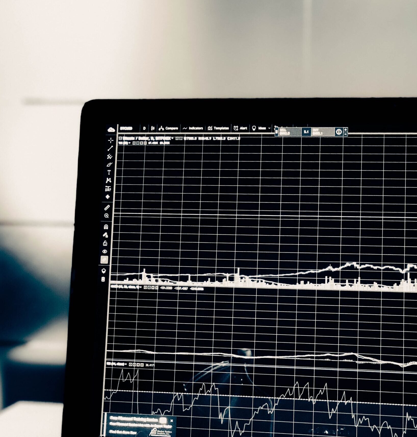 trading-energetico-scaled-e1676990171278.jpg